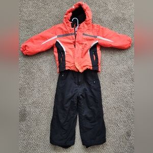 Snow pants and jacket set